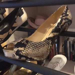 Kate spade snake skin shoes